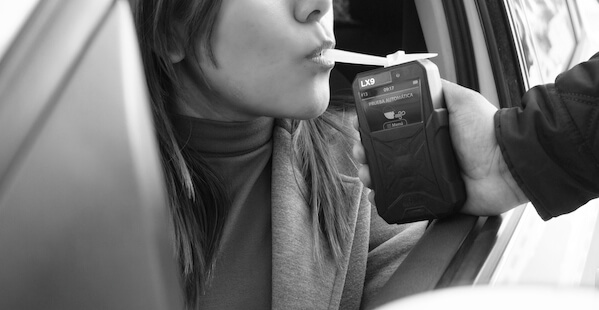 Alcoholímetros-para-Fuerzas-del-Orden-lx9